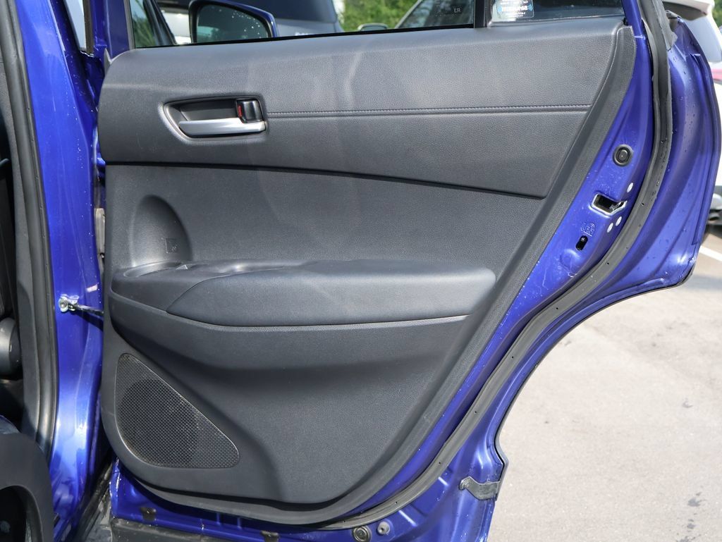 Used 2024 Toyota Corolla Cross XLE w/ Convenience Package FWD image 14