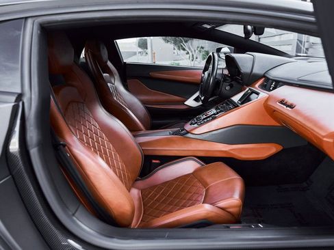 Used 2018 Lamborghini Aventador S AWD/4WD image 38