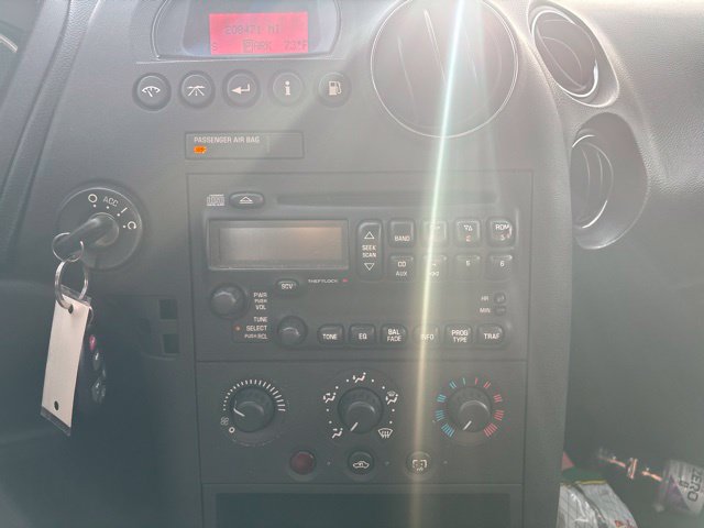 Used 2006 Pontiac Grand Prix w/ Preferred Package FWD image 17