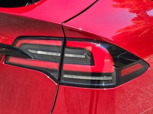 Used 2023 Tesla Model X AWD/4WD image 29
