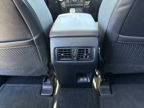 Certified 2024 Toyota 4Runner TRD Off-Road Premium image 34