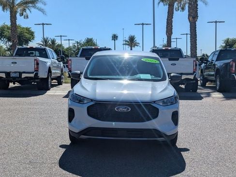Certified 2025 Ford Escape Active FWD image 11