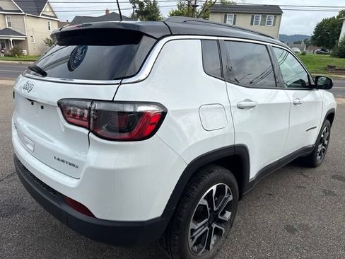 Used 2023 Jeep Compass Limited w/ Sun and Sound Group AWD/4WD image 6