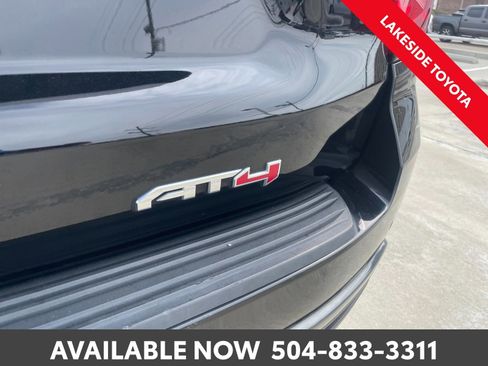 Used 2021 GMC Yukon AT4 w/ AT4 Premium Plus Package image 10