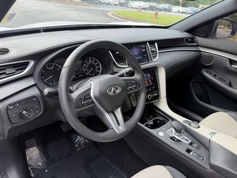 Used 2023 INFINITI QX55 Luxe w/ Cargo Package AWD/4WD image 15