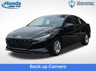 Used 2023 Hyundai Elantra SE video 1