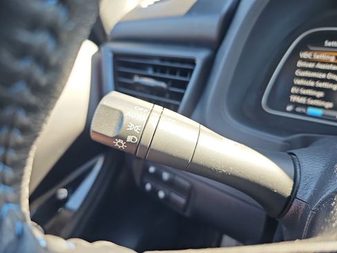 Used 2024 Nissan Leaf SV Plus image 26