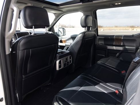 Used 2018 Ford F150 Lariat w/ Equipment Group 502A Luxury image 17