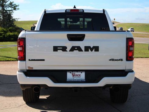 Used 2025 RAM 1500 Laramie w/ Night Edition AWD/4WD image 10