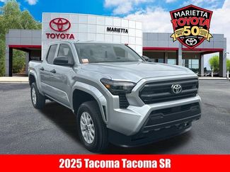 Used 2025 Toyota Tacoma SR video 1