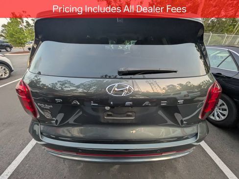 Used 2023 Hyundai Palisade Calligraphy w/ Cargo Package FWD image 5