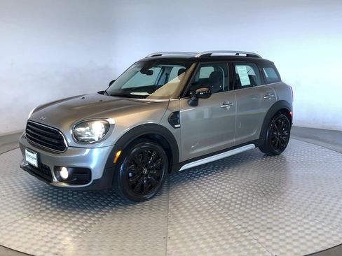 Used 2019 MINI Cooper Countryman ALL4 AWD/4WD image 4