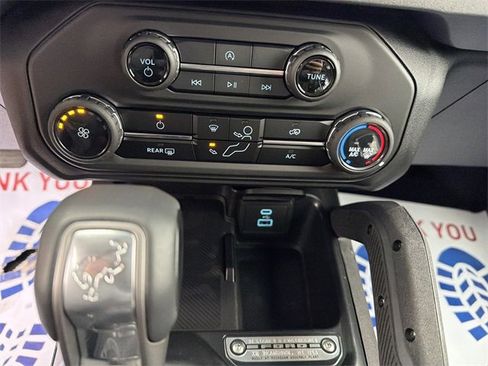 New 2025 Ford Bronco Badlands image 22