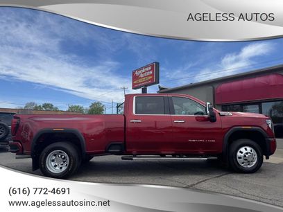 Used 2024 GMC Sierra 3500 Denali w/ Denali Reserve Package