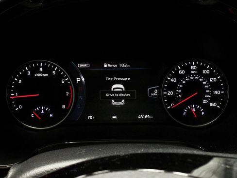 Used 2023 Kia Seltos SX w/ SX Sunroof Package AWD/4WD image 30