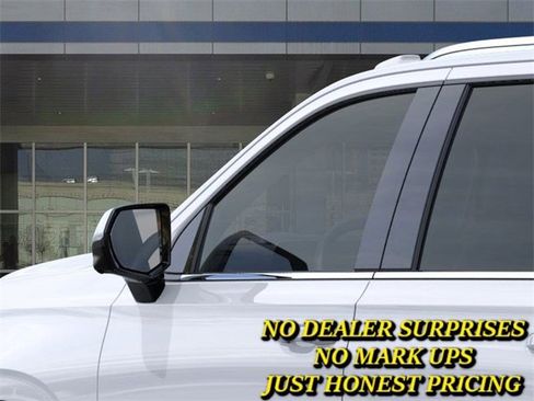 New 2026 Chevrolet Suburban LT w/ Comfort Package image 12