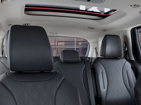 New 2026 Kia Carnival Hybrid FWD image 27