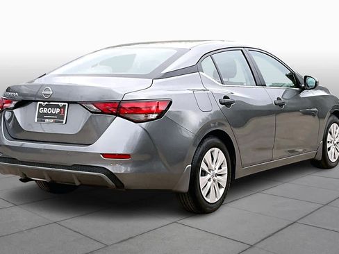 Used 2024 Nissan Sentra S image 11