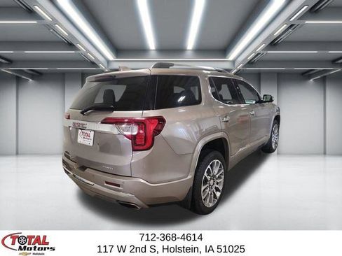 Used 2023 GMC Acadia Denali w/ Denali Technology Package AWD/4WD image 8