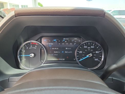 Used 2022 Ford F250 King Ranch w/ King Ranch Ultimate Package AWD/4WD image 25