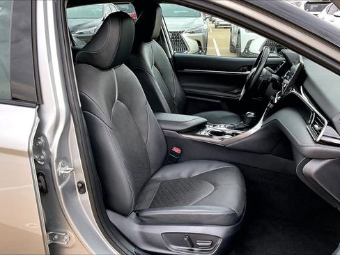 Used 2024 Toyota Camry XSE image 8