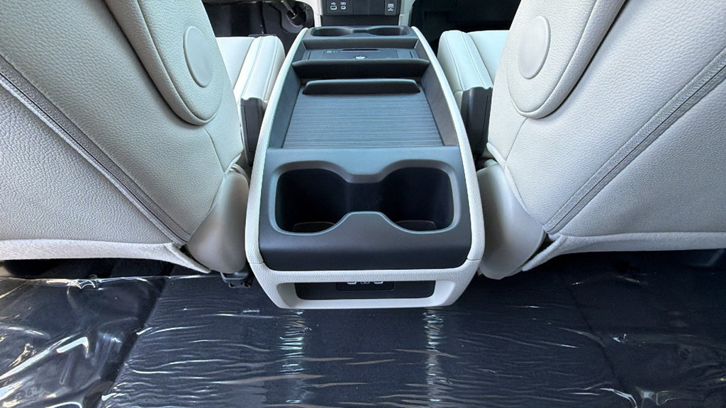 New 2026 Honda Odyssey Sport-L image 25