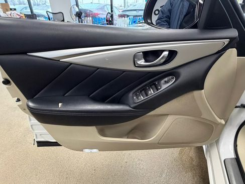 Used 2020 INFINITI Q50 Luxe w/ All Weather Package image 13