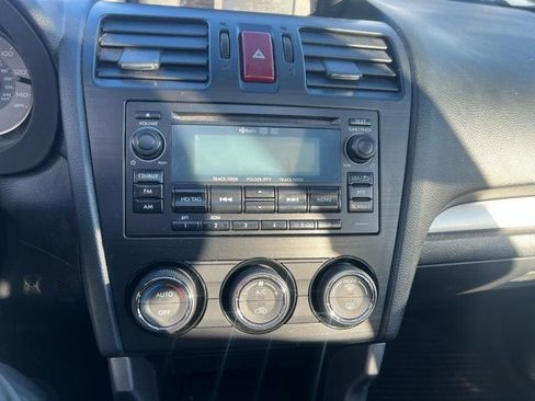 Used 2015 Subaru Forester 2.5i Limited image 20