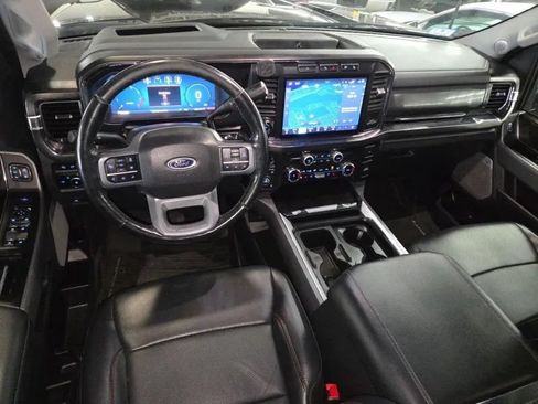 Used 2024 Ford F250 Lariat w/ Lariat Ultimate Package AWD/4WD image 3