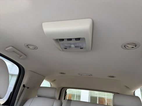 Used 2007 Chevrolet Tahoe LS RWD image 11