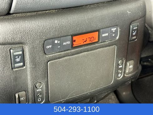 Used 2018 Nissan Armada Platinum w/ Captain Seat Package image 27