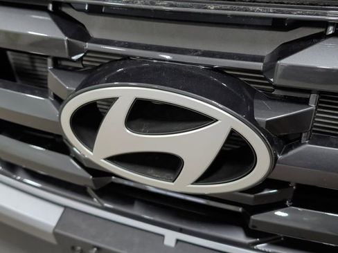 New 2026 Hyundai Tucson SE image 32