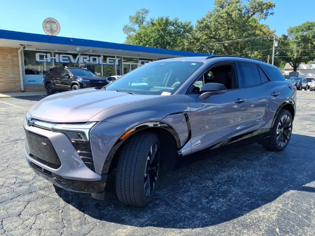 Used 2024 Chevrolet Blazer EV RS AWD/4WD image 13