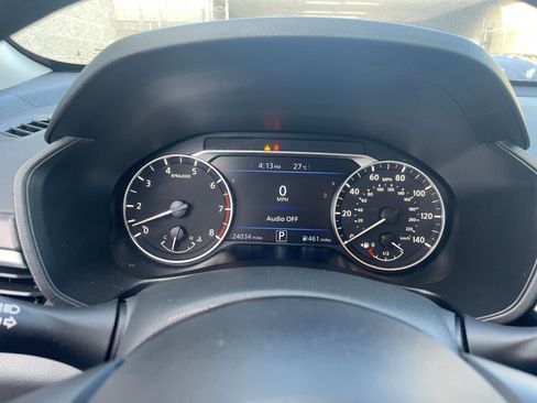 Used 2025 Nissan Altima 2.5 SV image 40