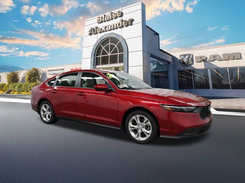 Used 2023 Honda Accord LX image 1