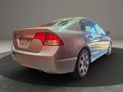 Used 2010 Honda Civic LX image 5