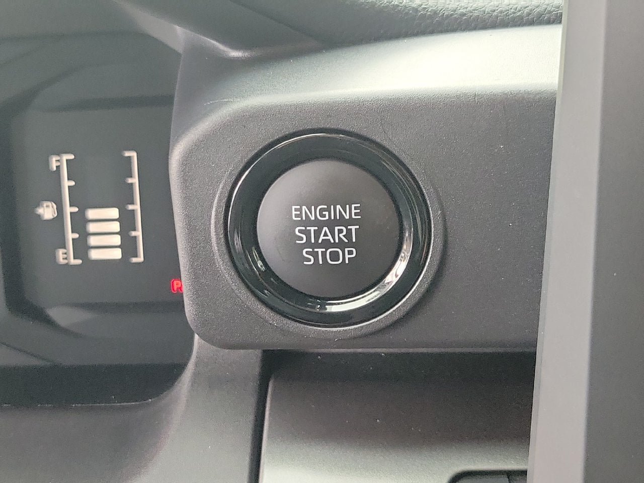 Used 2026 Toyota Tacoma SR5 AWD/4WD image 30