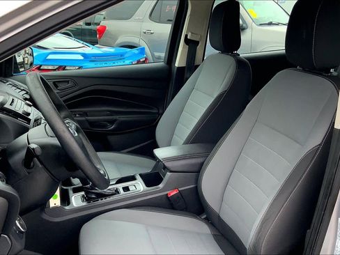 Used 2018 Ford Escape S image 8