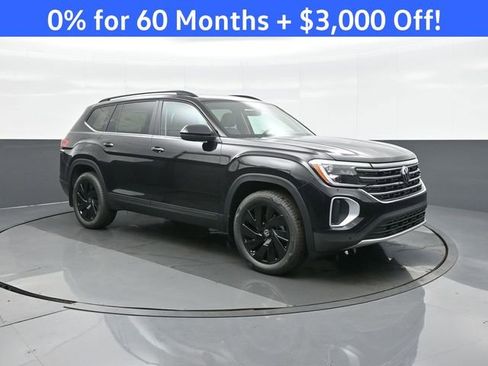 New 2026 Volkswagen Atlas SE image 1