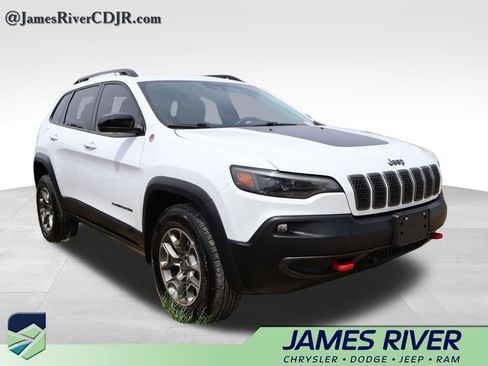 Used 2022 Jeep Cherokee Trailhawk w/ Trailer Tow Group AWD/4WD image 12
