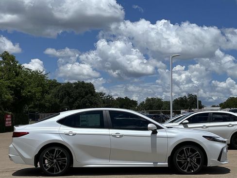New 2026 Toyota Camry XSE FWD image 3