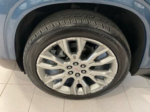 Used 2025 GMC Acadia Denali w/ Super Cruise Package AWD/4WD image 41