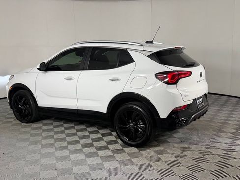 Used 2024 Buick Encore GX Sport Touring AWD/4WD image 10