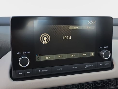 Certified 2025 Honda HR-V LX image 21