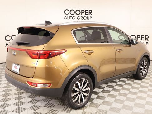 Used 2017 Kia Sportage EX w/ EX Technology Package AWD/4WD image 22