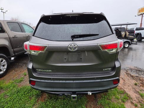 Used 2016 Toyota Highlander Limited image 6