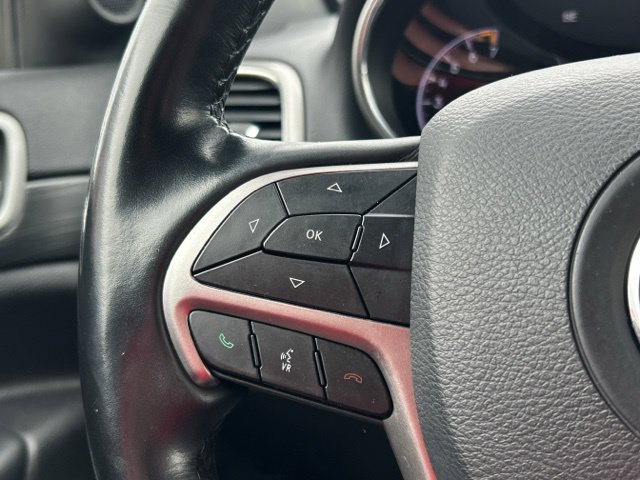Used 2020 Jeep Grand Cherokee Altitude AWD/4WD image 36