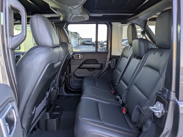 New 2027 Jeep Wrangler Unlimited Sahara AWD/4WD image 13