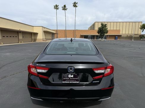 Used 2021 Honda Accord EX image 6