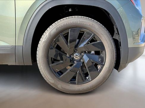 Used 2026 Volkswagen Atlas SE AWD/4WD image 13